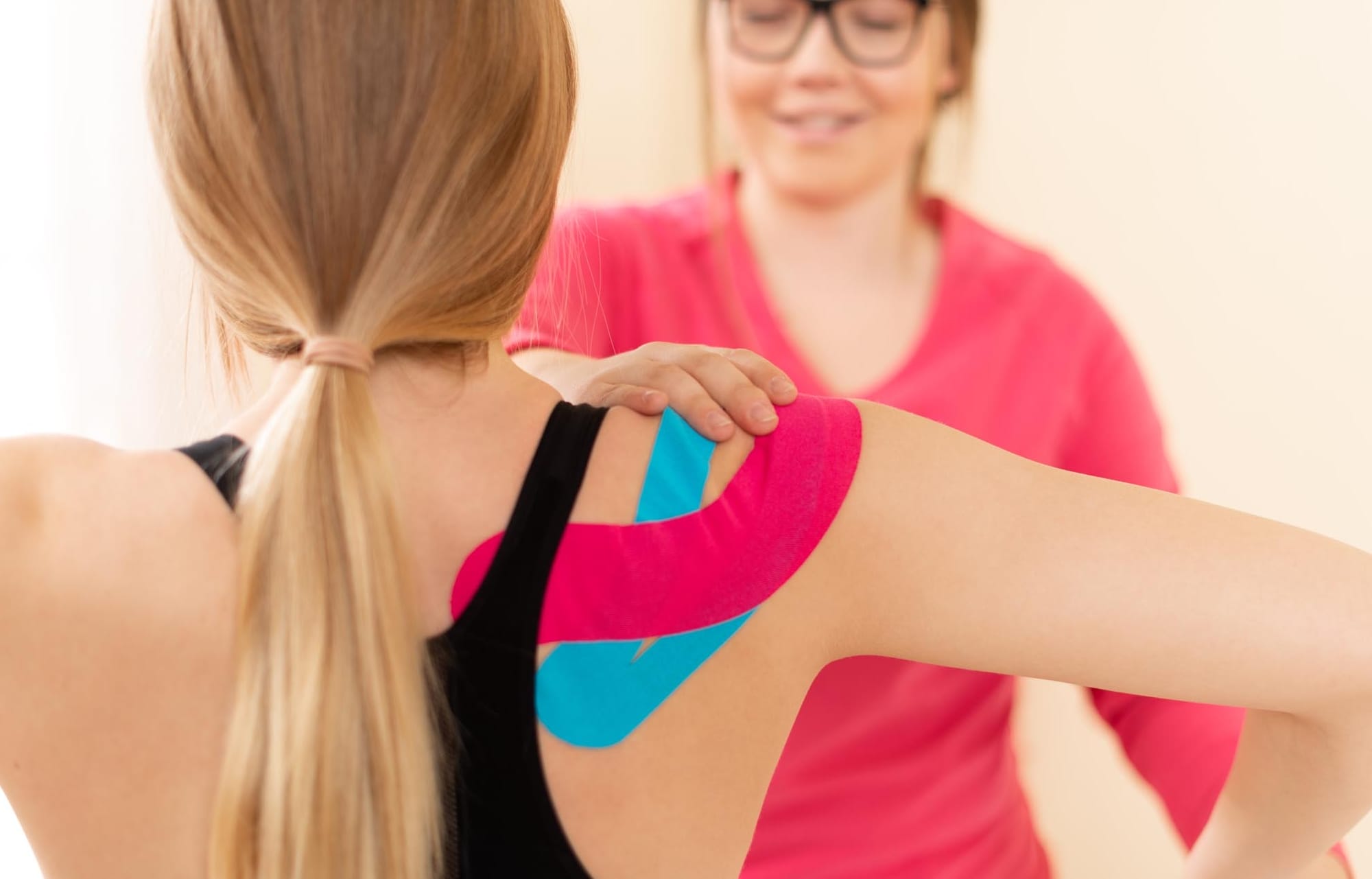 So wirkt Kinesiotaping - Effektive Unterstützung für Muskeln, Gelenke und Heilung News